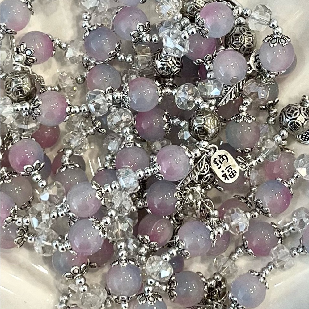 Glass Beaded Bracelets With Feather & Chinese Symbol Charms NWOT